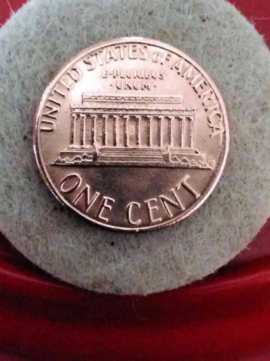 1983 No Mintmark (Philadelphia) Doubled Die Reverse. - Denver, Colorado - FleaMarketBay