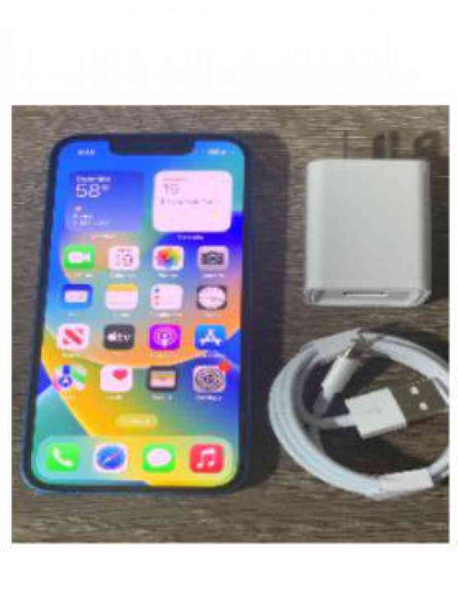 iPhone 13 - Swainsboro, Georgia - FleaMarketBay