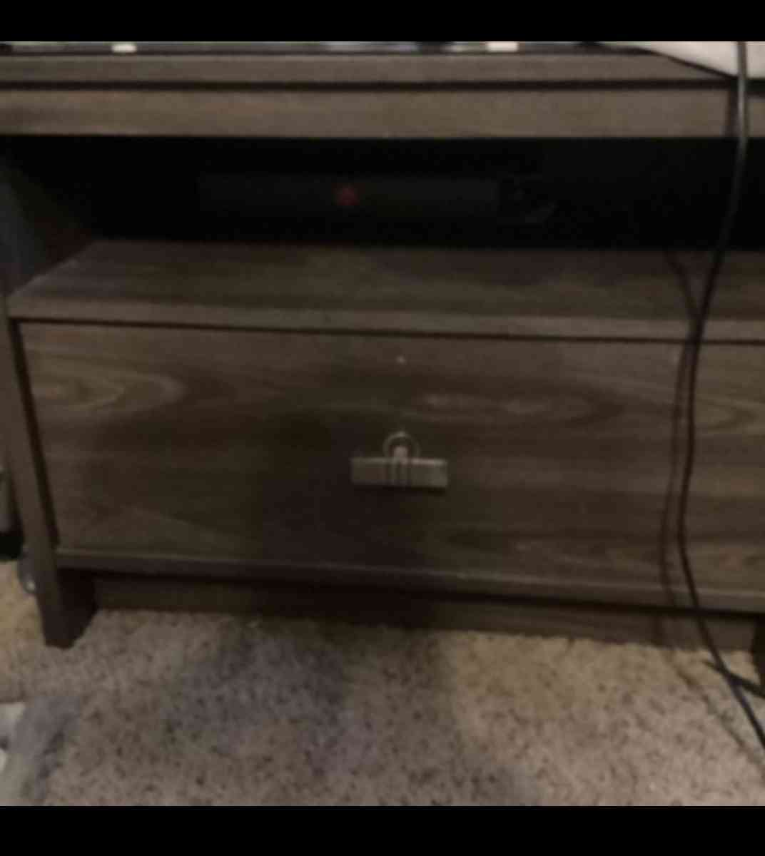 3500 four piece Italian Queen bedroom set - Klamath Falls, Oregon - FleaMarketBay