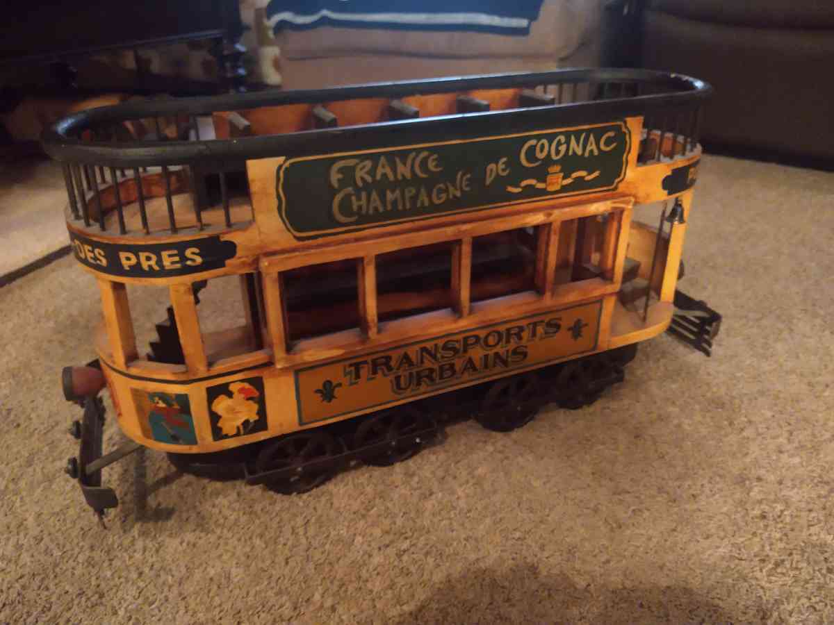 wooden toys - Adolph, Minnesota - FleaMarketBay