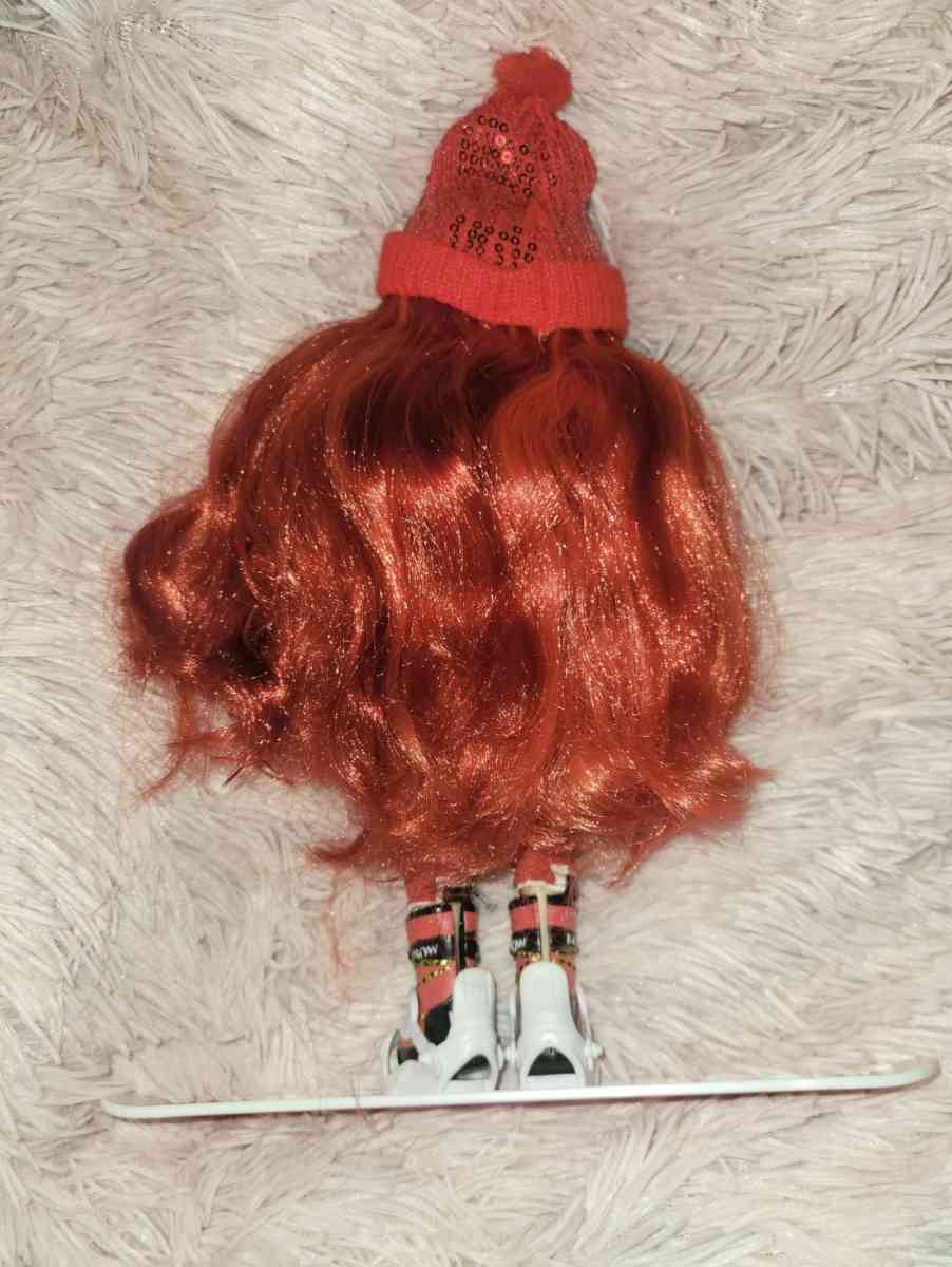 Red rainbow high doll - Flagstaff, Arizona - FleaMarketBay