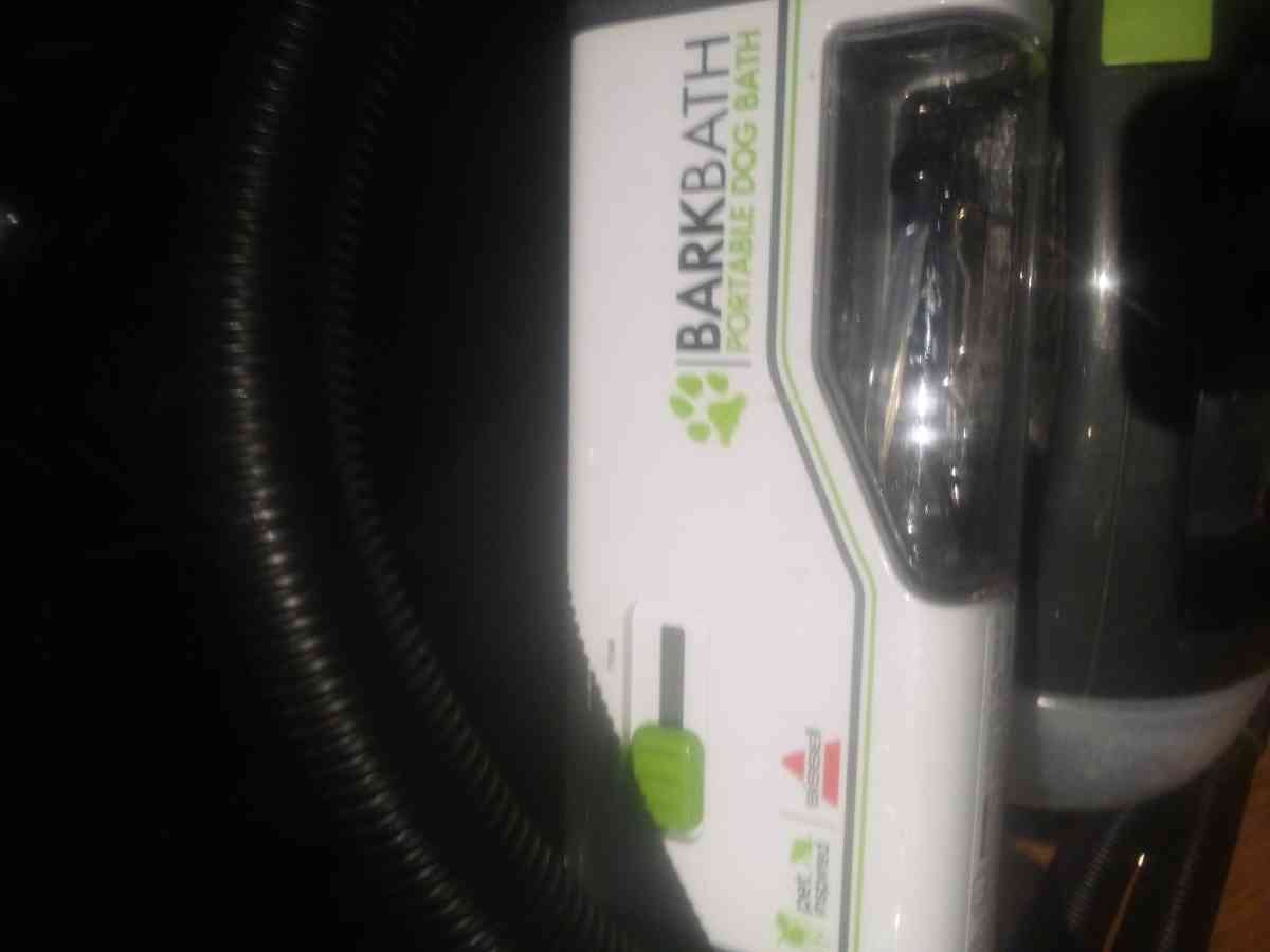 Bissell Bark Bath - Demorest, Georgia - FleaMarketBay