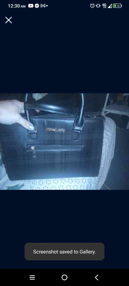 Micheal kors purse .. never used - Easton, Pennsylvania - FleaMarketBay