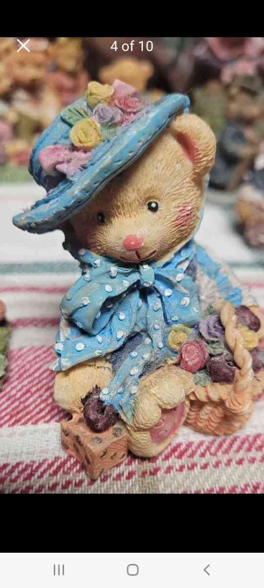 Lots of bear figurines for sale - York, Pennsylvania - FleaMarketBay