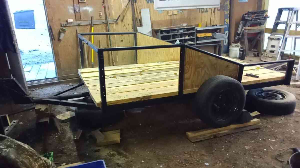 5'×9' utility trailer - Greensboro, North Carolina