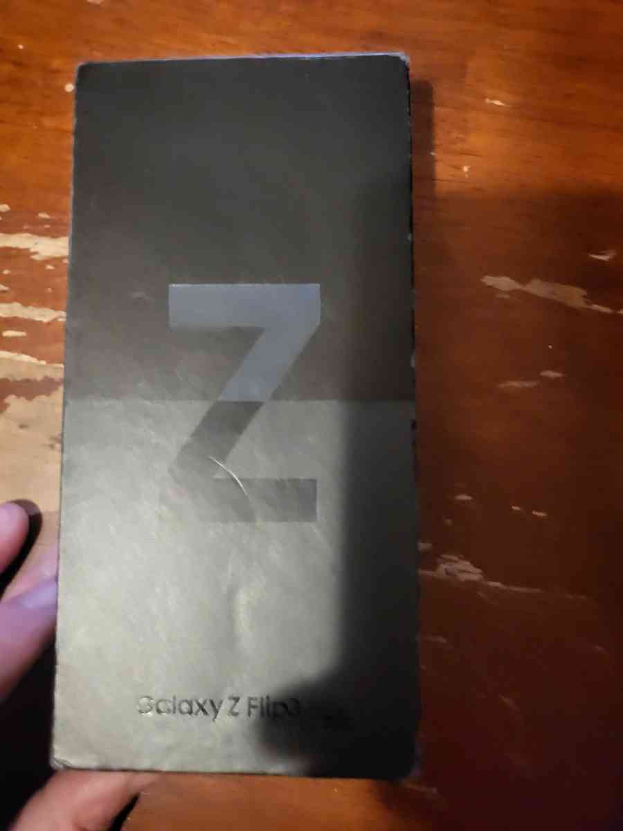 Samsung galaxy flip 3 - Wheeling, West Virginia - FleaMarketBay