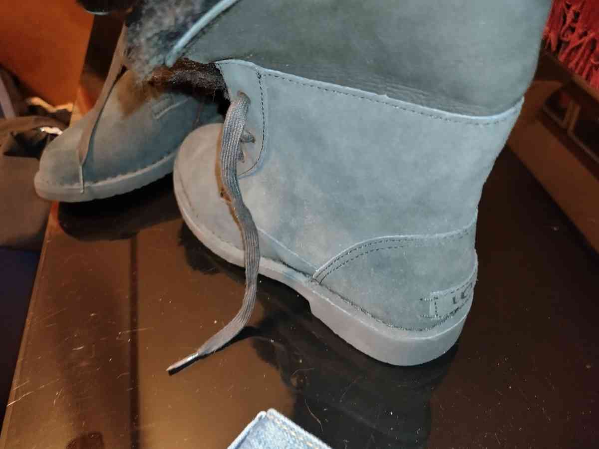 WOMENS UGG BOOTS size 7 - China Grove, North Carolina - FleaMarketBay