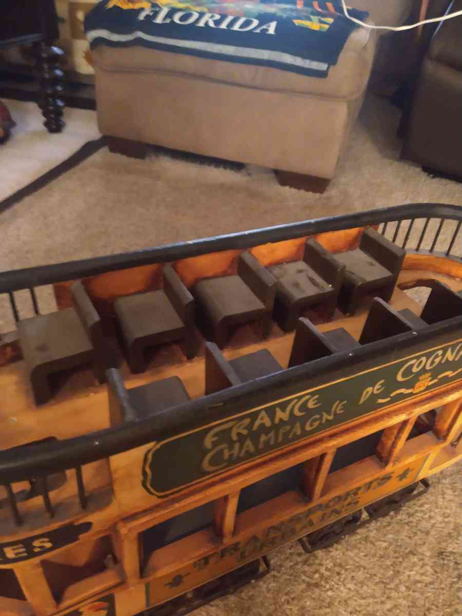 wooden toys - Adolph, Minnesota - FleaMarketBay