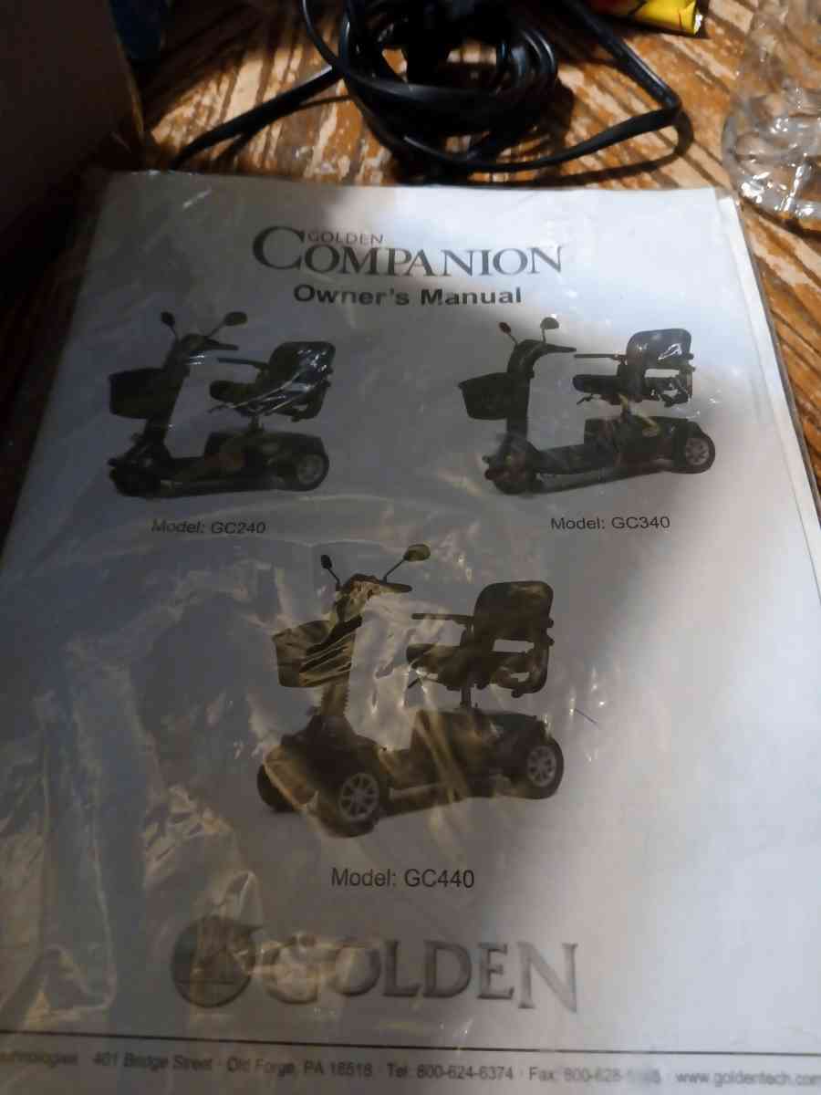 mobility scooter 350 max weight with vehicle rack carrier - Waco, Texas - FleaMarketBay