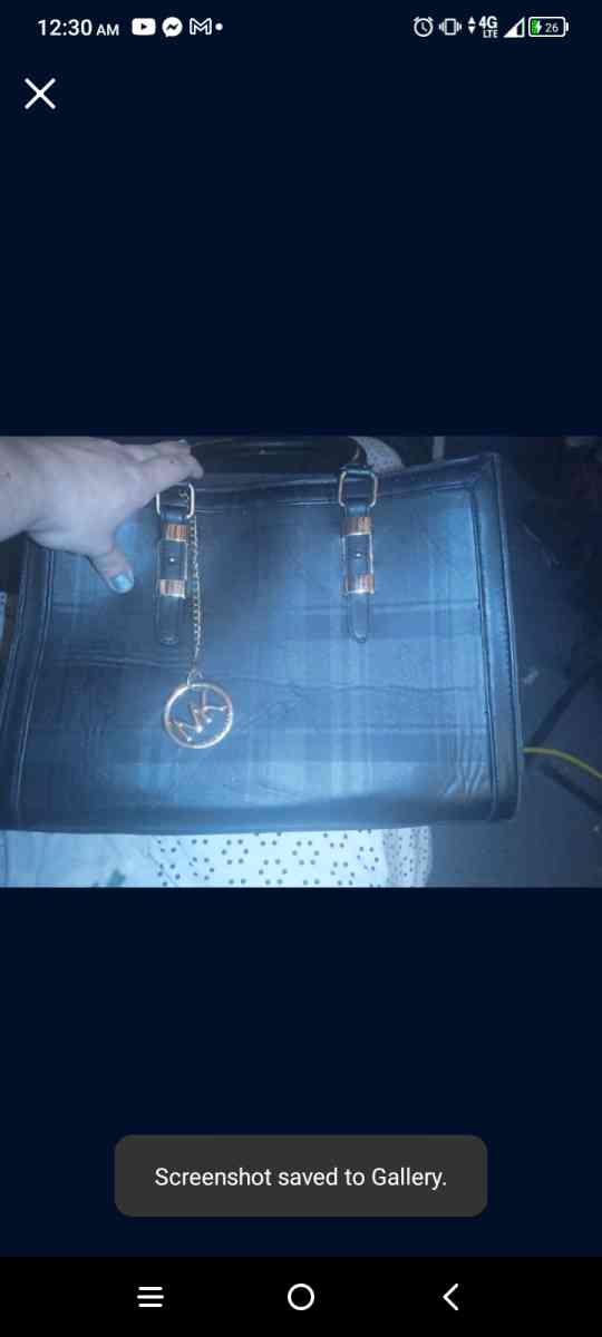 Micheal kors purse .. never used - Easton, Pennsylvania - FleaMarketBay