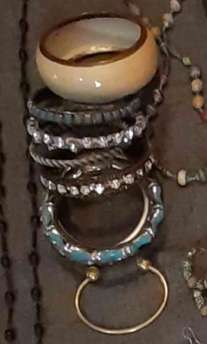 jewelry - Waimanalo, Hawaii