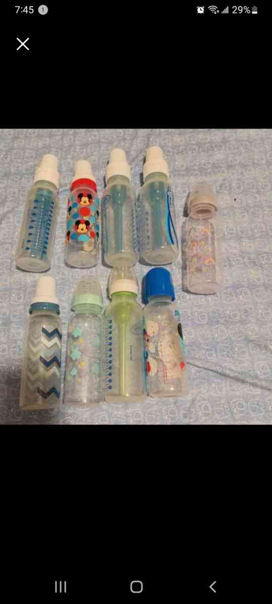 baby bottles - Dade City, Florida