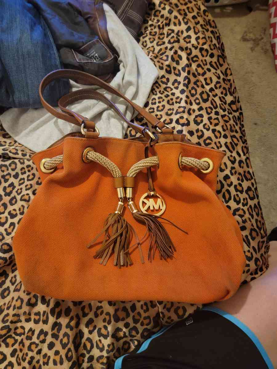 Michael Kors purse - Byram, Mississippi