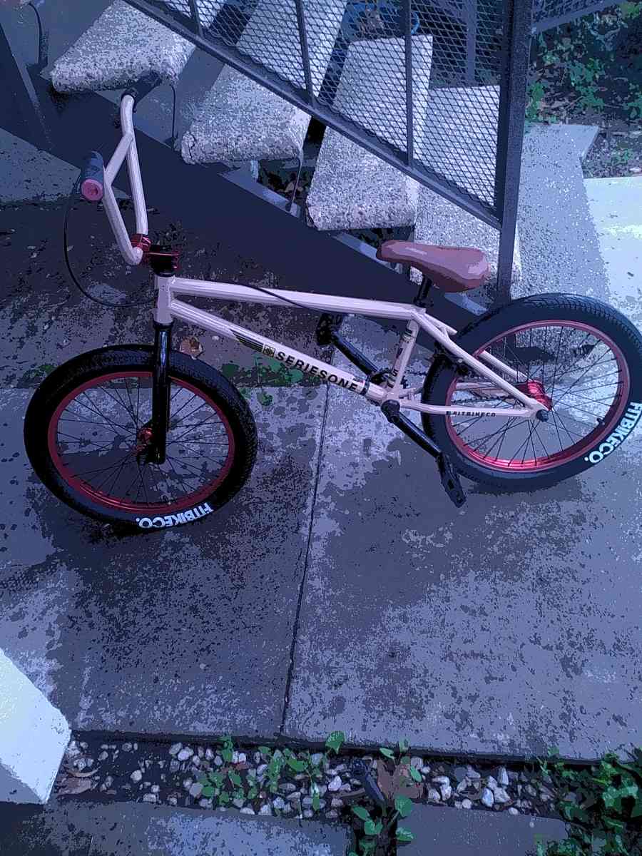 series 1 3.5 fit bike - Anaheim, California - FleaMarketBay