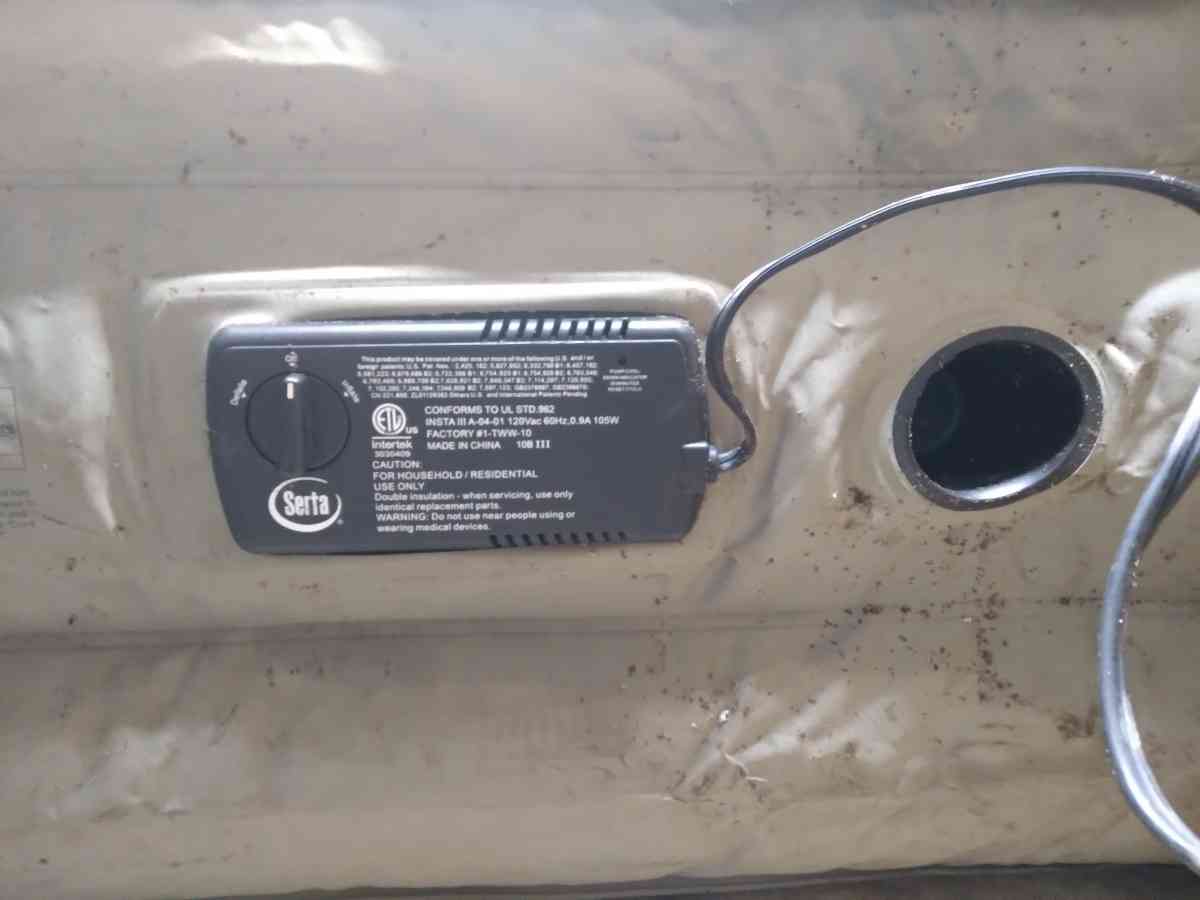 serta queen air mattress - Elkhart, Indiana - FleaMarketBay