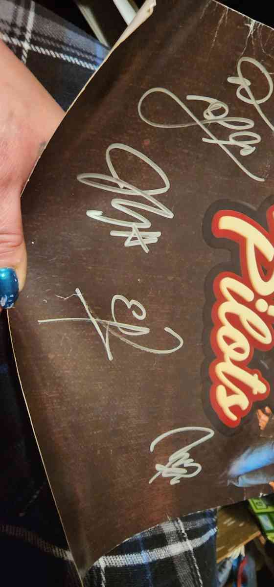 autographed stone temple pilots poster - Vancouver, Washington - FleaMarketBay