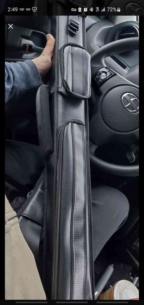 pro Pool Cue Set w/accessories - Renton, Washington - FleaMarketBay