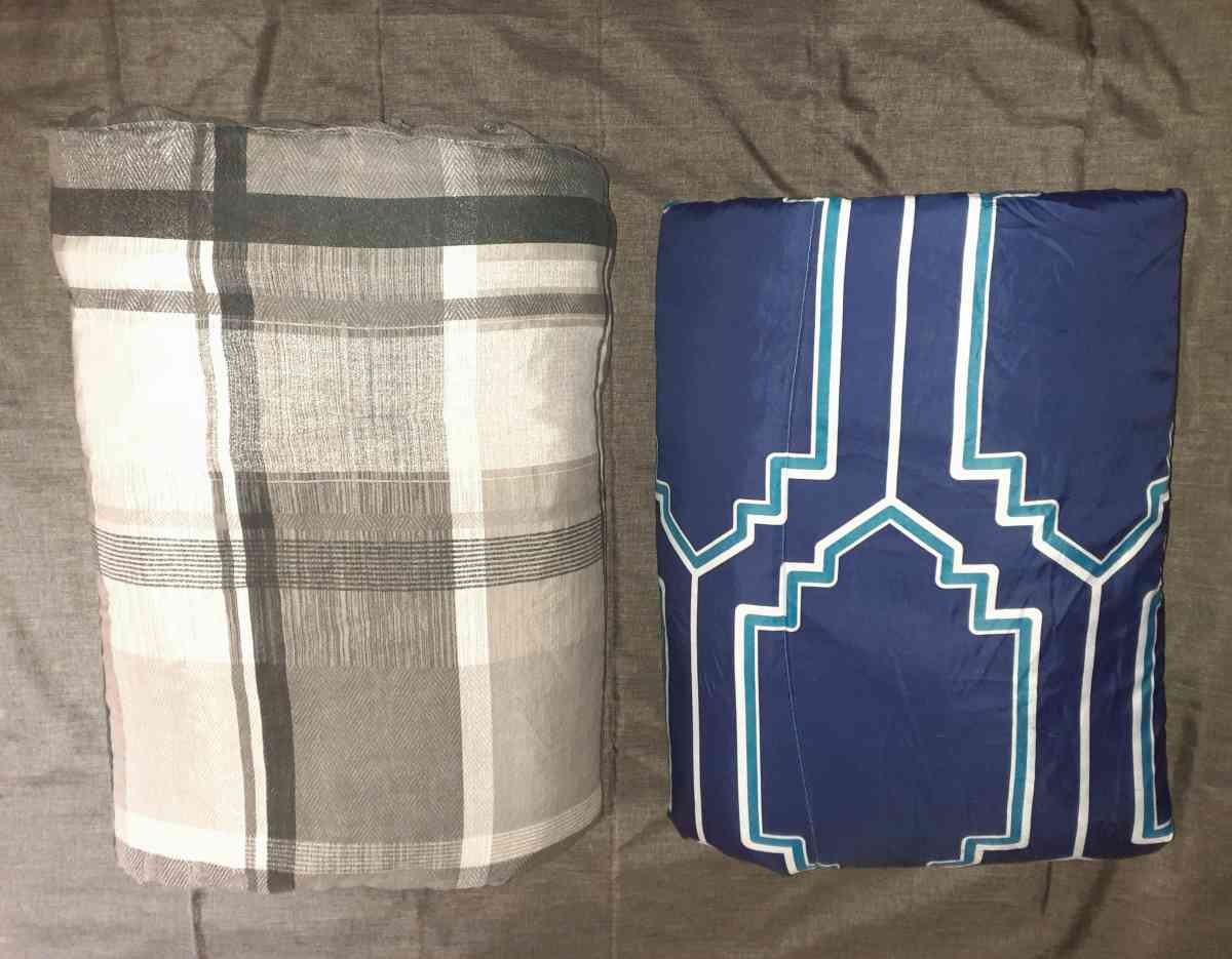 Comforters - Waimanalo, Hawaii