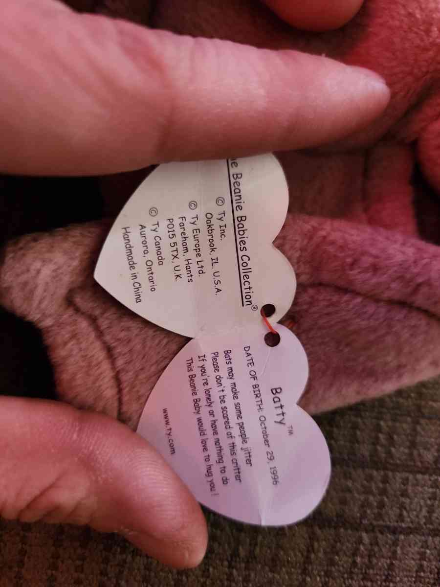 Ty Beanie Babies Batty the Bat - Perry, Missouri - FleaMarketBay