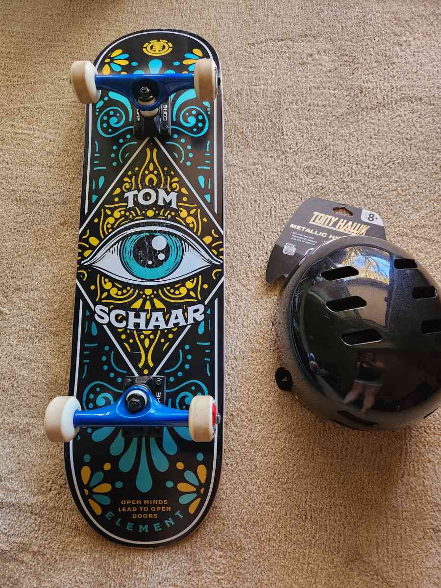 casco y patineta - York, Pennsylvania