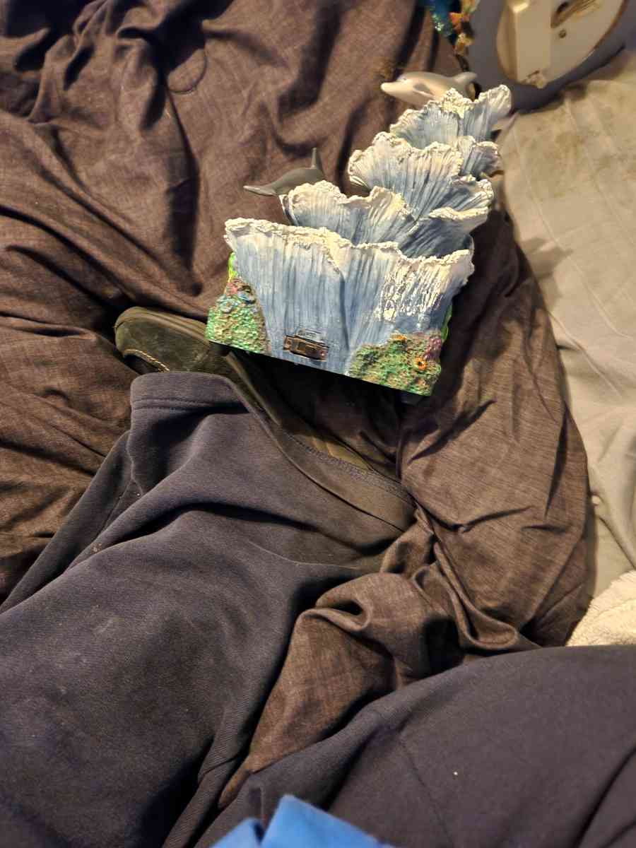 working Dolphin fountain - Clinton, Iowa - FleaMarketBay