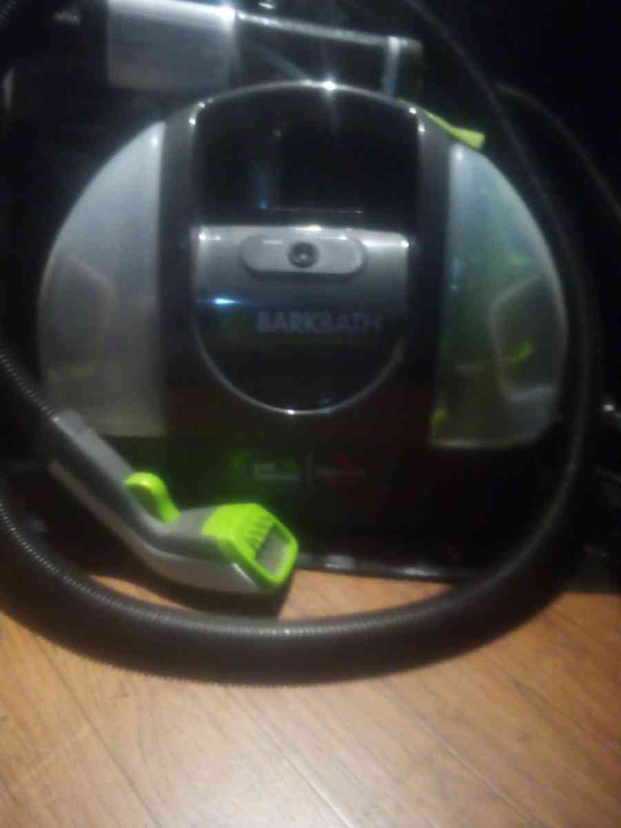 Bissell Bark Bath - Demorest, Georgia