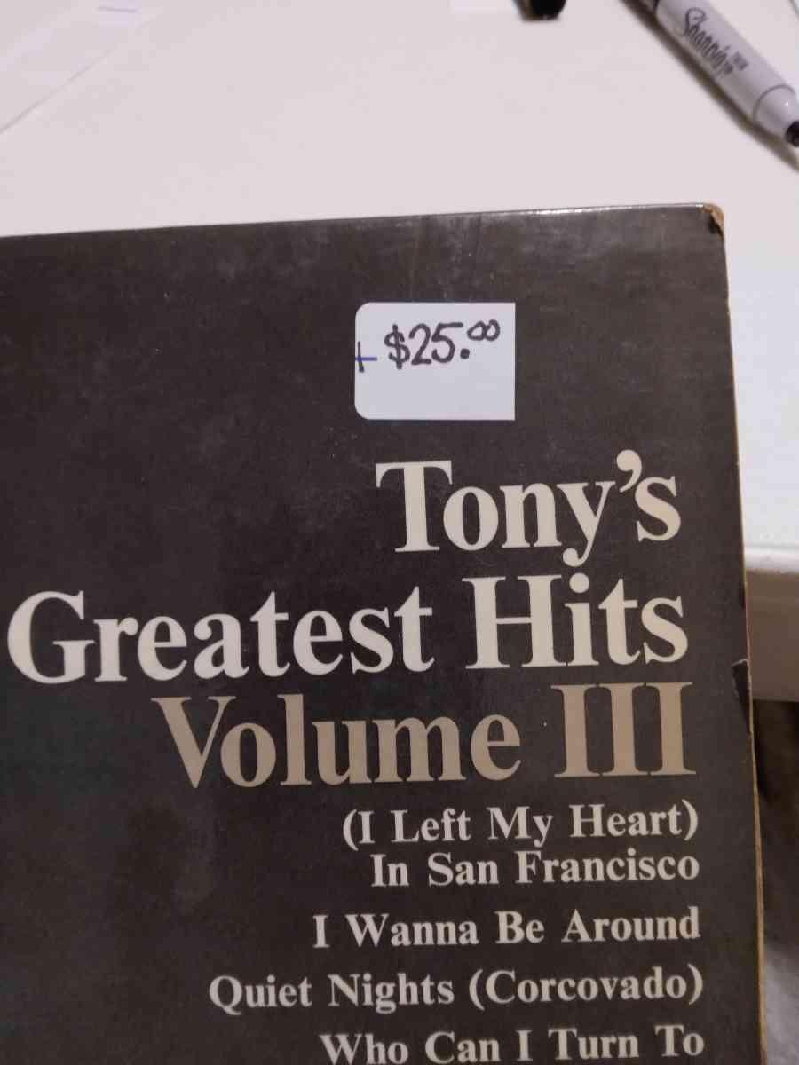 very nice  record  great  gift - Pasadena, Maryland - FleaMarketBay