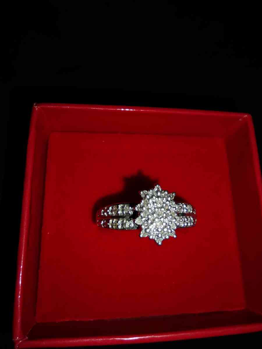 women's jewelry rings - Houston, Texas - FleaMarketBay