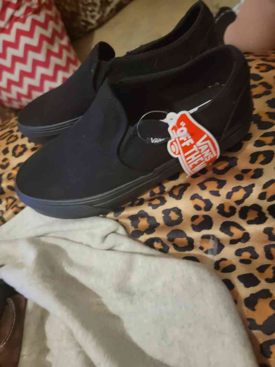 Vans Size 7 NEW - Byram, Mississippi