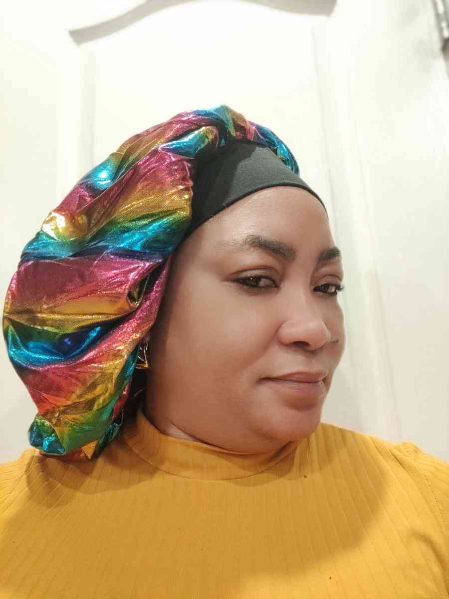 protective Edge Control Silk and Velvet hair bonnet - El Paso, Texas - FleaMarketBay