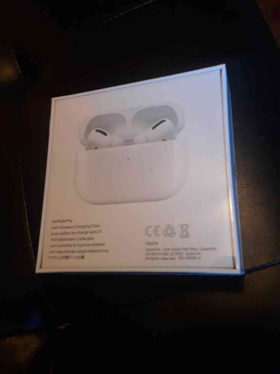 New (Sealed) Apple AirPod Pro with Wireless Charging Case - Advance, Indiana - FleaMarketBay
