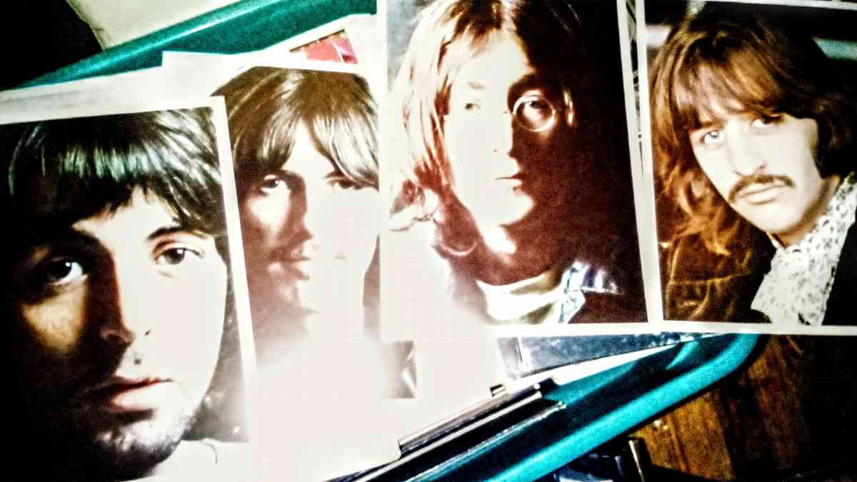 Beatles 'White Album' Original year - Pine Knot, Kentucky