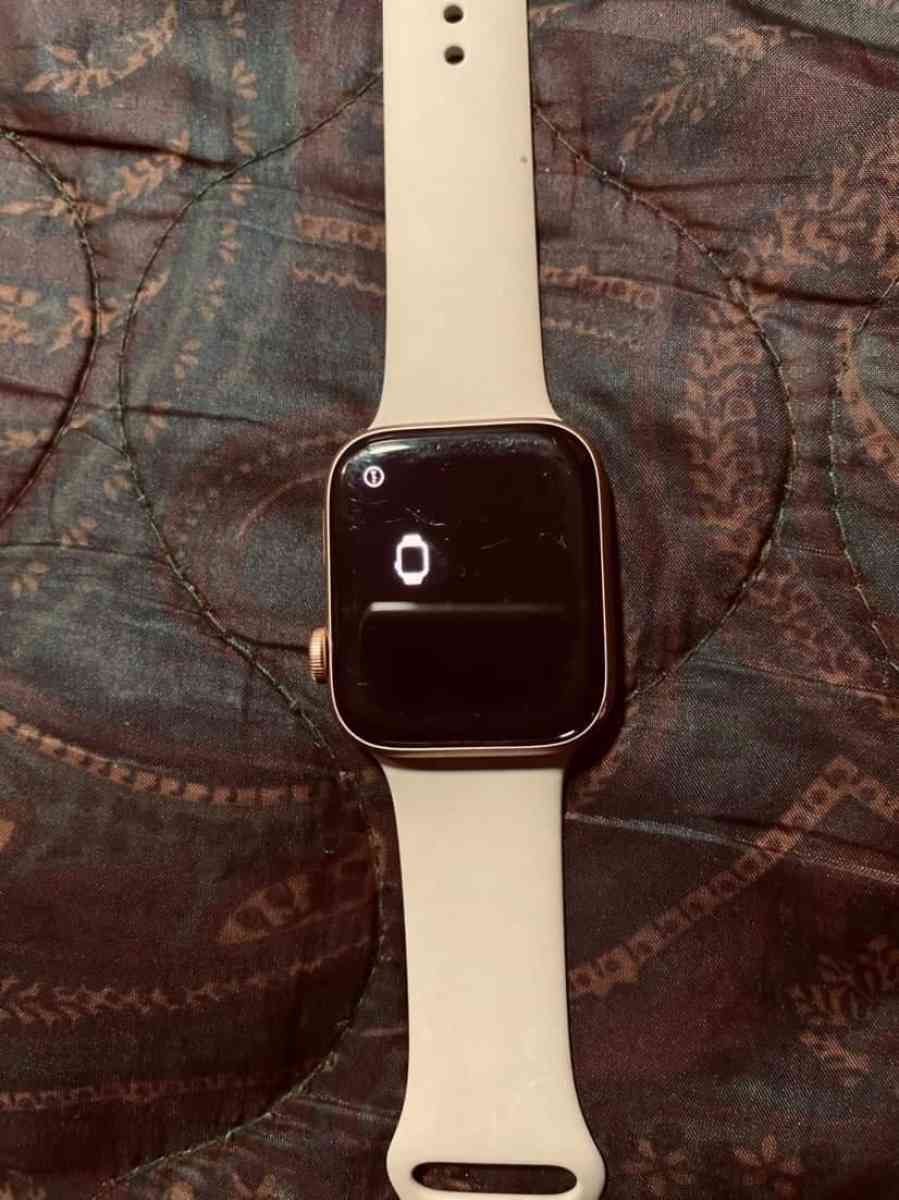 apple watch series 6 - Stone Mountain, Georgia - FleaMarketBay