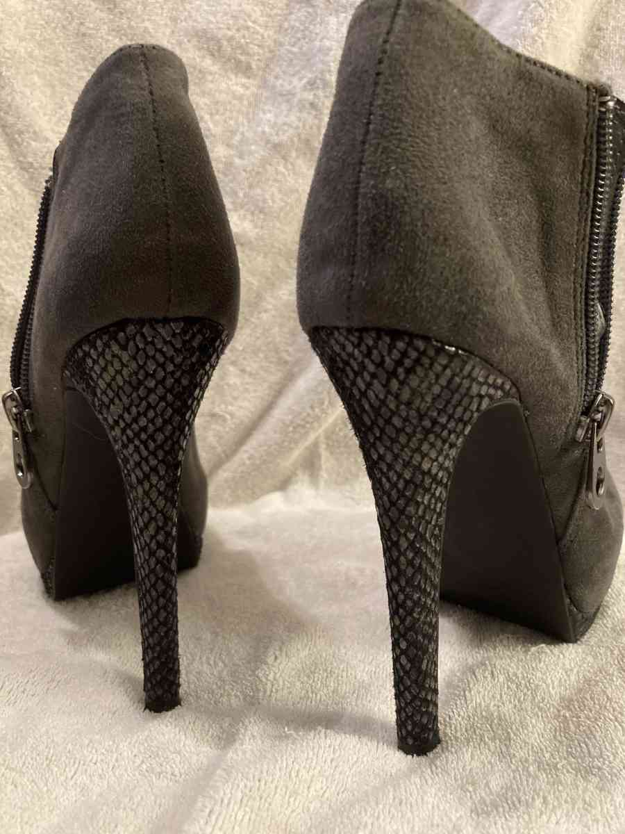 Womens Dress Shoes - Glendora, New Jersey