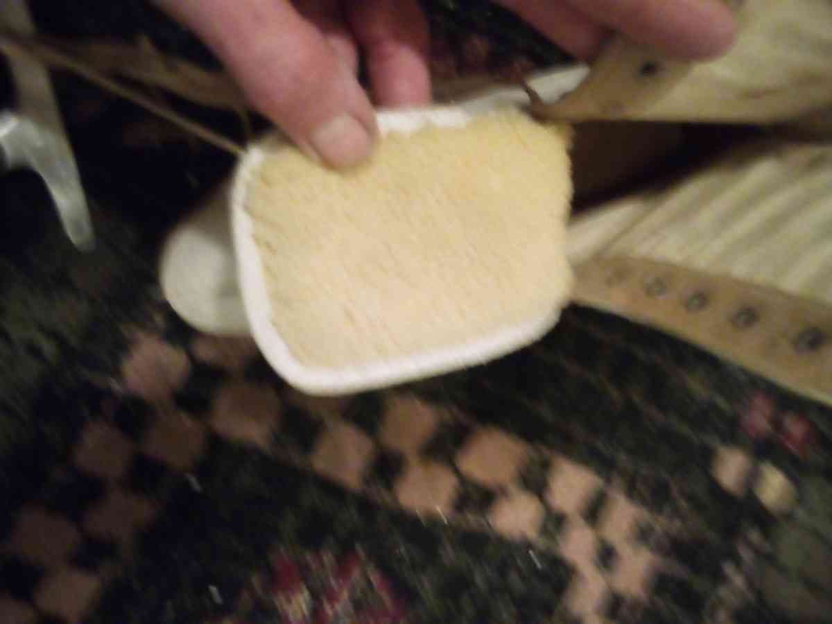 size 5 ice skates - Canton, Ohio - FleaMarketBay