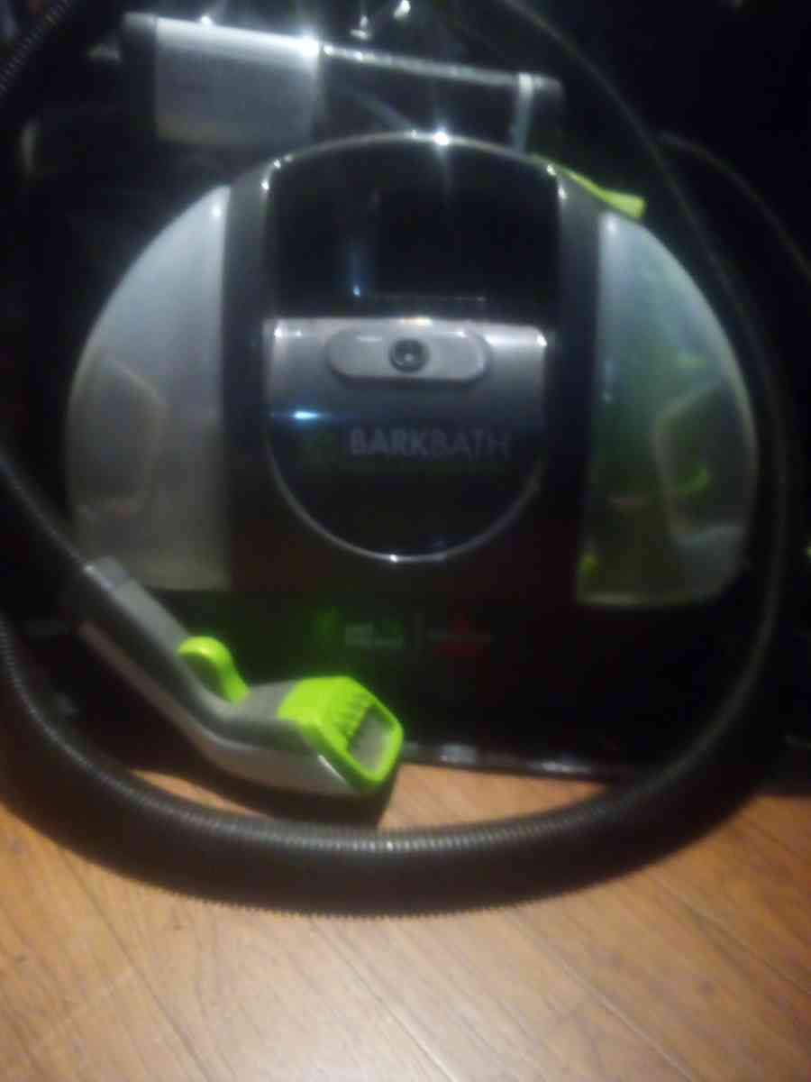 Bissell Bark Bath - Demorest, Georgia - FleaMarketBay