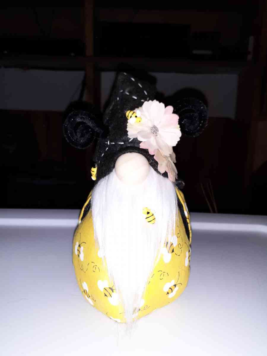 Gnomes - Dover, Tennessee - FleaMarketBay