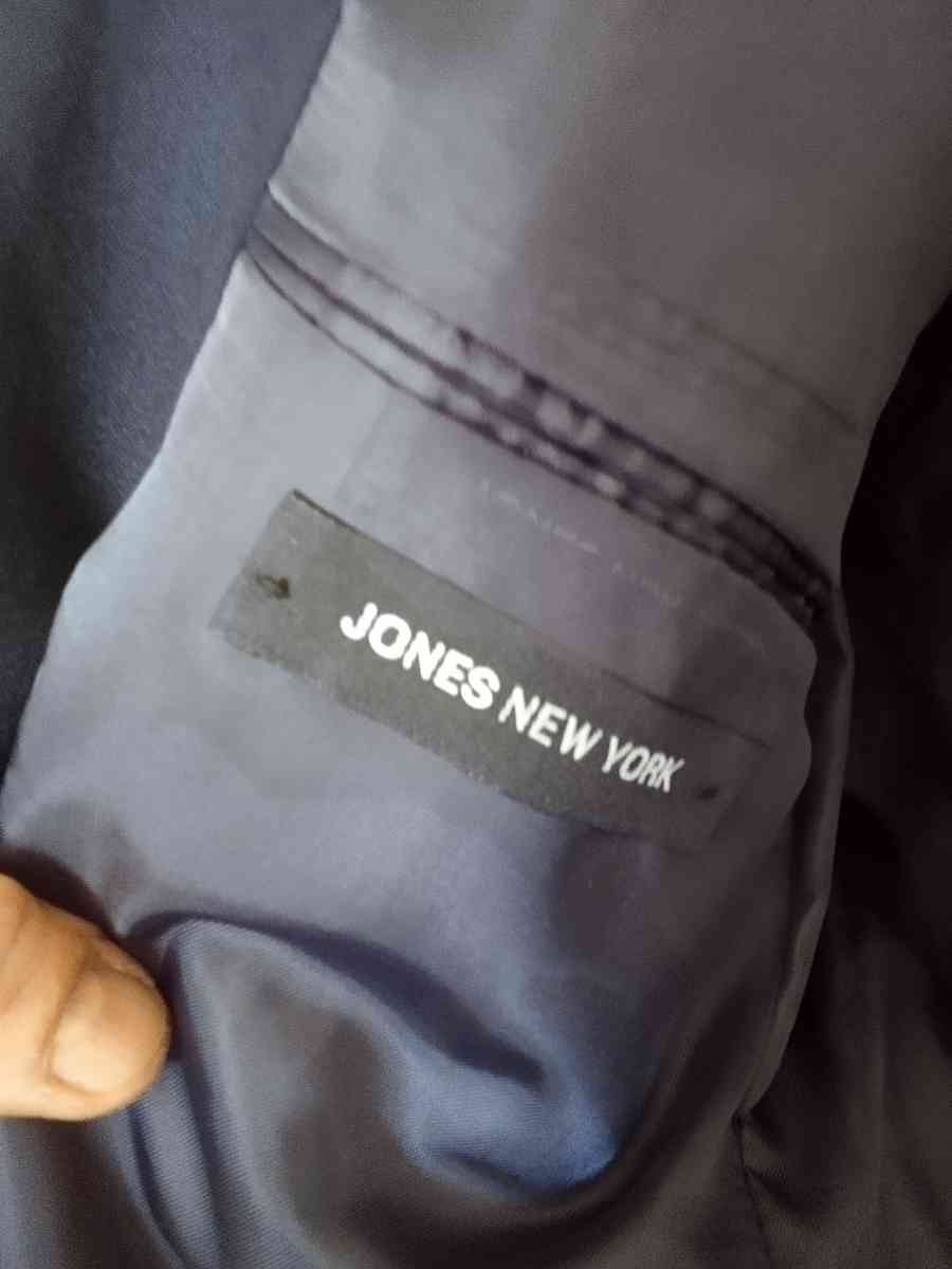 Navy Blue Suit large coat 30 pants - Westfield, North Carolina - FleaMarketBay