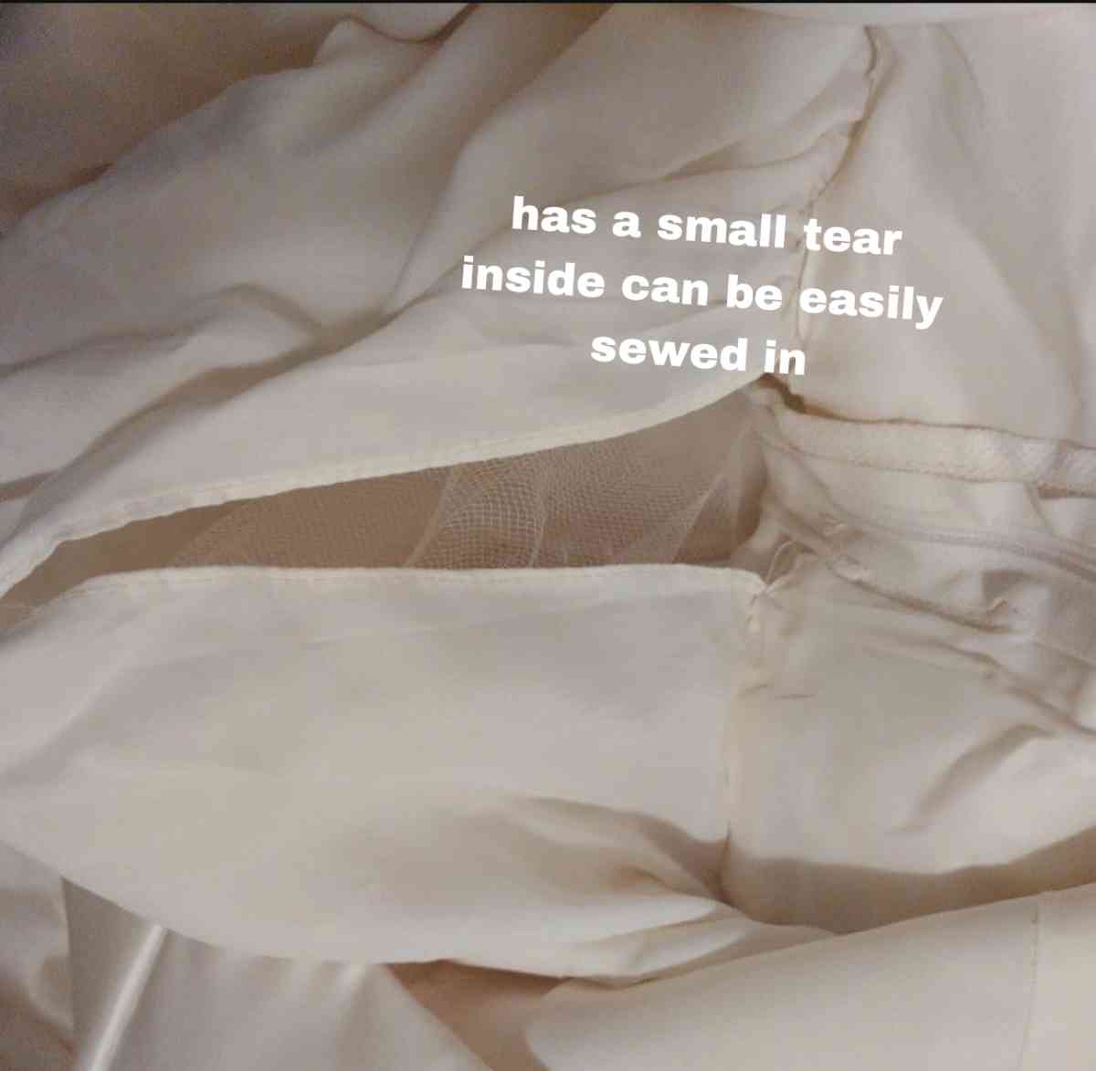 wedding dress - Tampa, Florida - FleaMarketBay