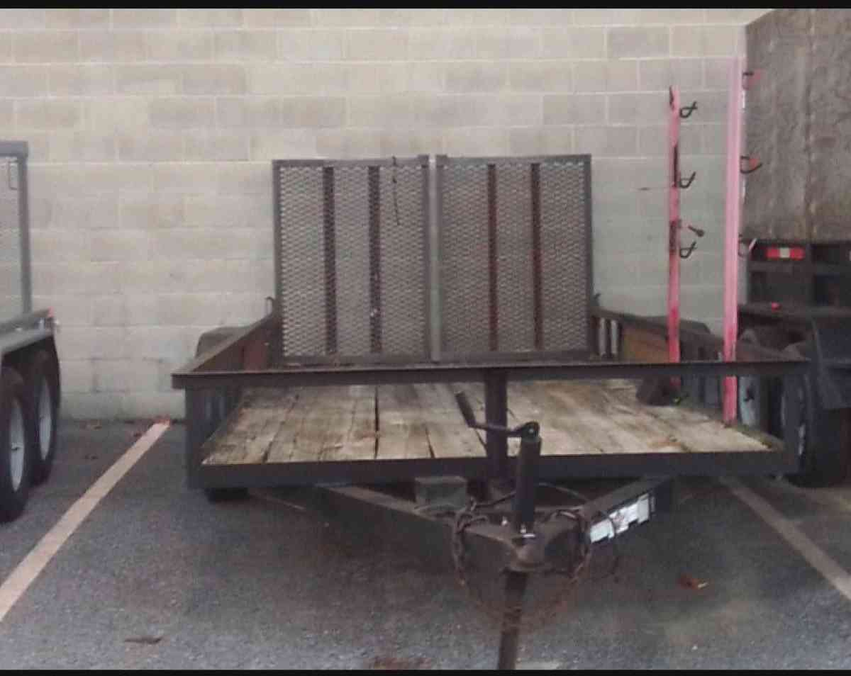 used landscaping trailer asking for 2200 - Clifton Heights, Pennsylvania