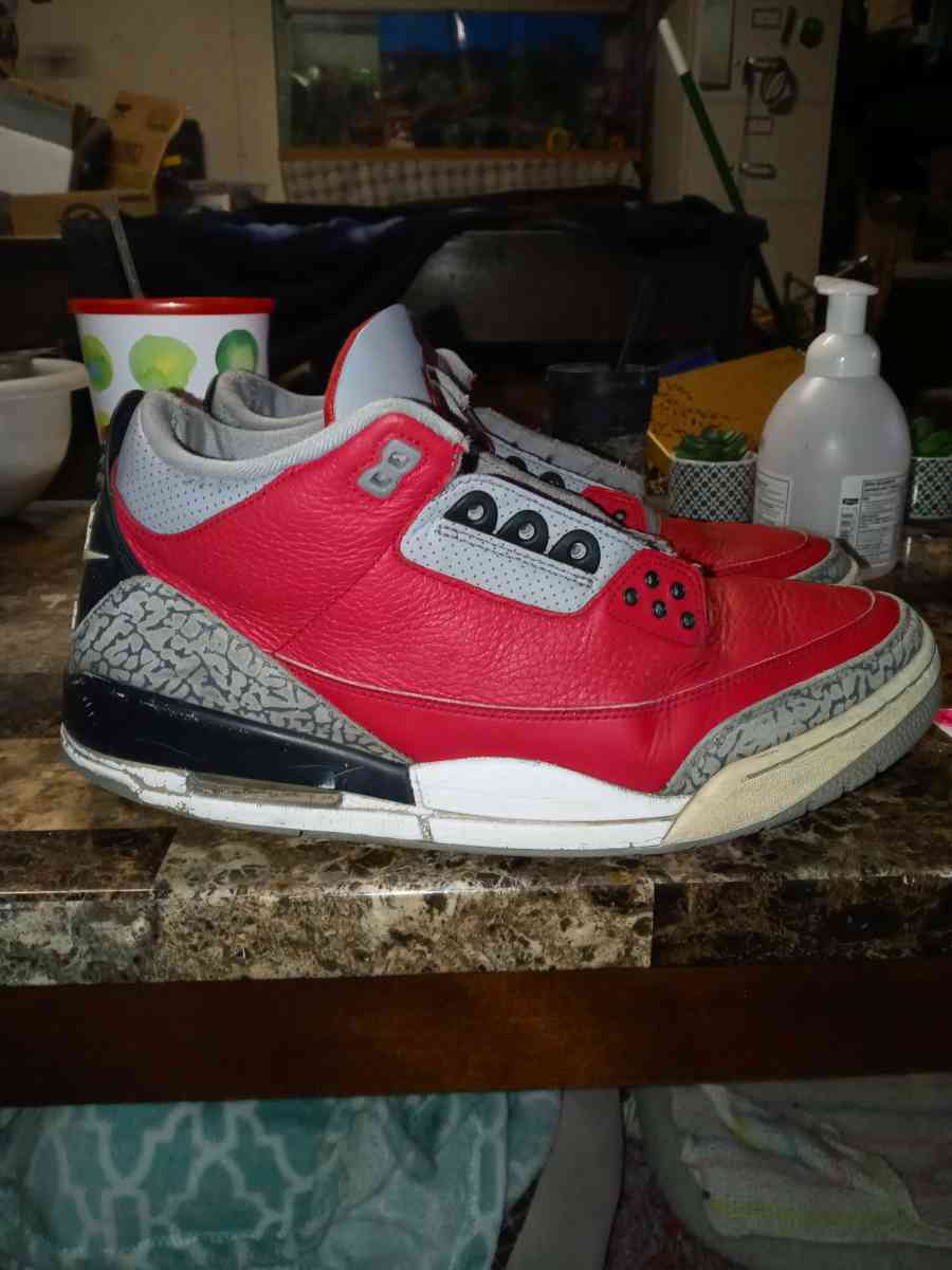 Mens Air Jordan III SZ 12 - Oklahoma City, Oklahoma - FleaMarketBay