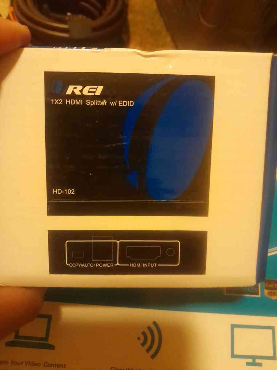 REI 1x2 HDMI splitter - Alicia, Arkansas - FleaMarketBay