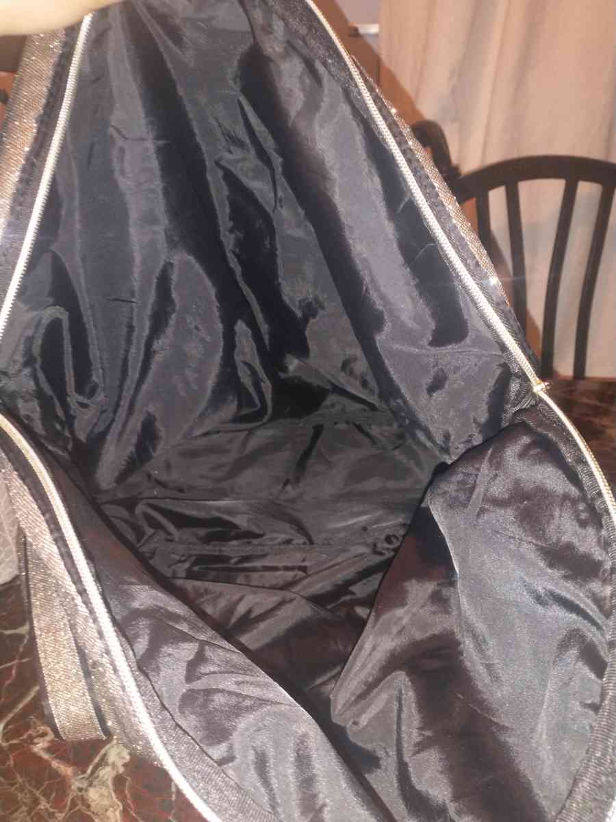 Victoria secret Bag - San Diego, California - FleaMarketBay