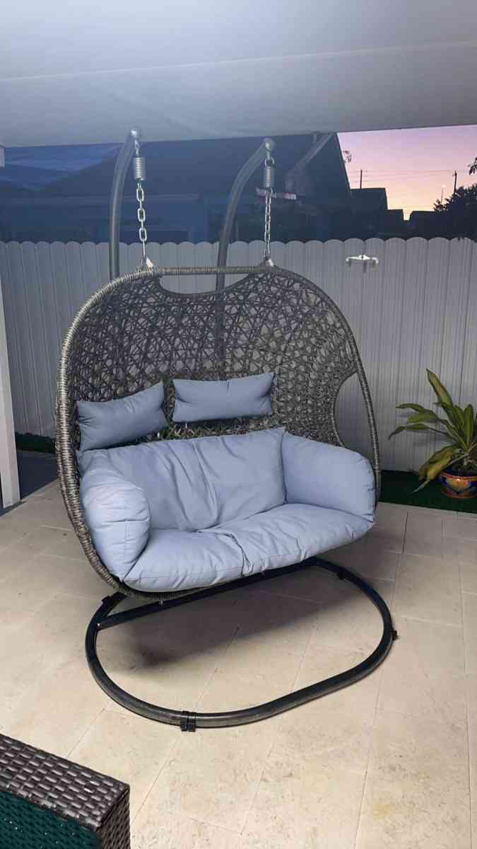 Vendo silla columpio con Facilidades de pago - Hialeah, Florida