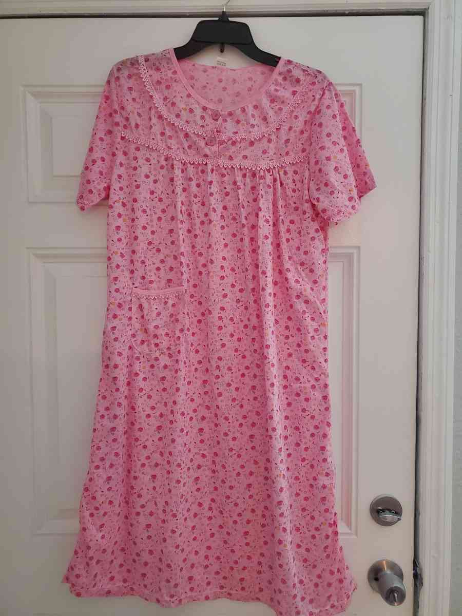 women pajama - Tampa, Florida