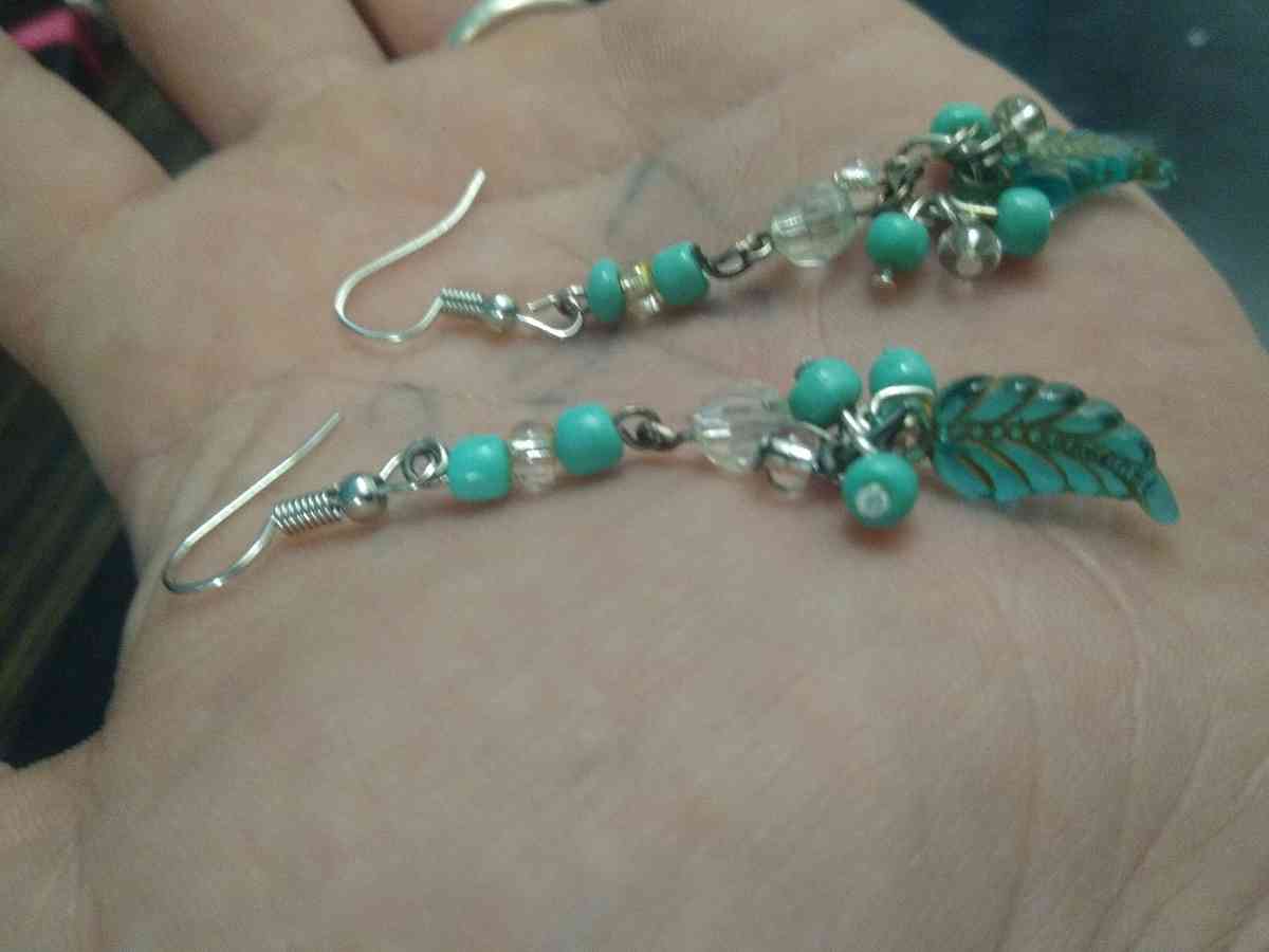 necklace set - Knoxville, Tennessee - FleaMarketBay