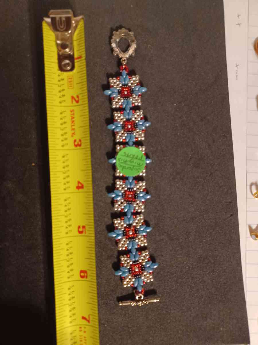 handmade bracelets - Mayflower, Arkansas - FleaMarketBay