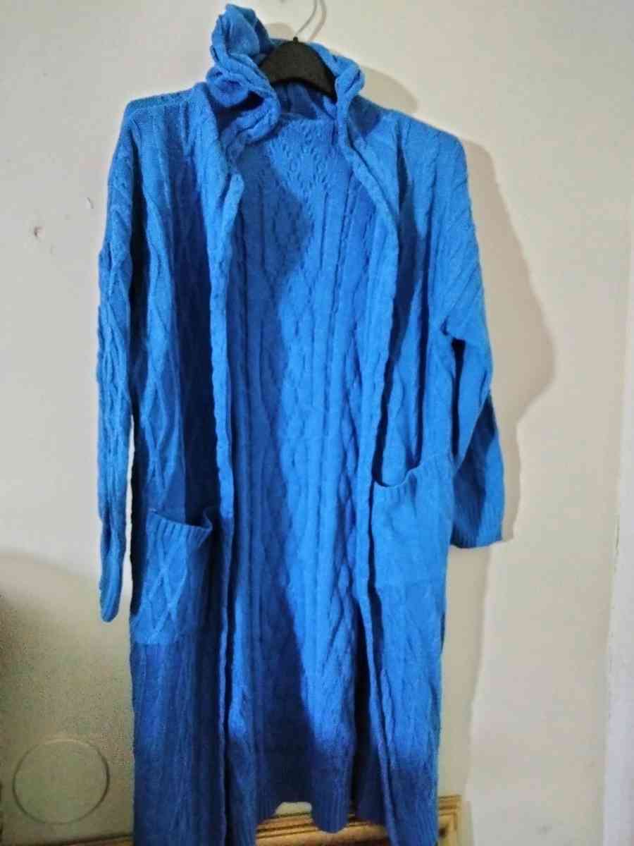 long sweater - Norcross, Georgia - FleaMarketBay