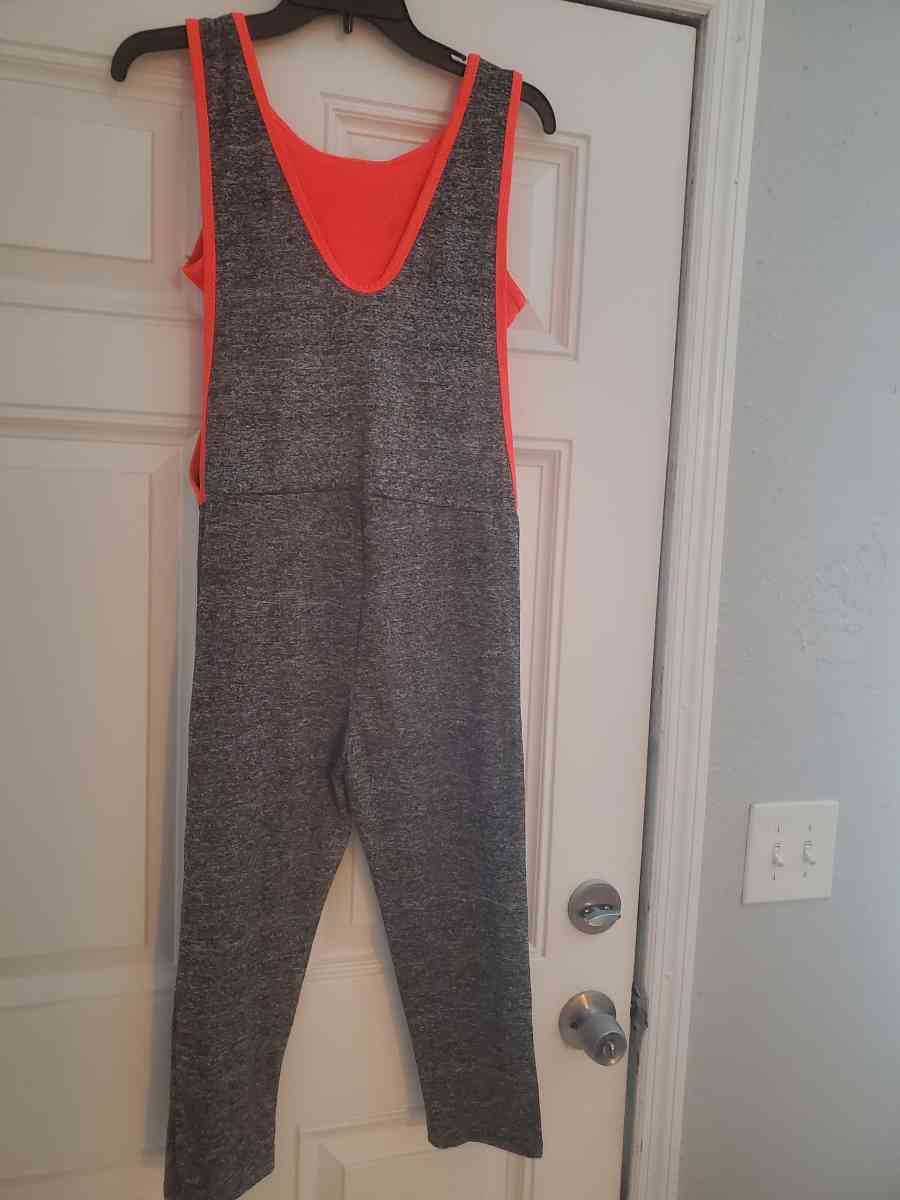 women romper capri - Tampa, Florida - FleaMarketBay