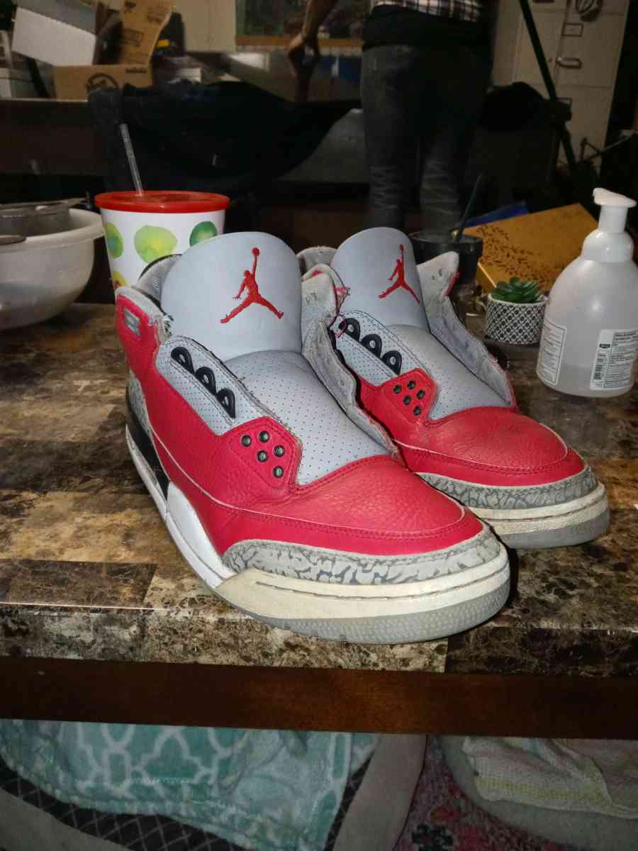 Mens Air Jordan III SZ 12